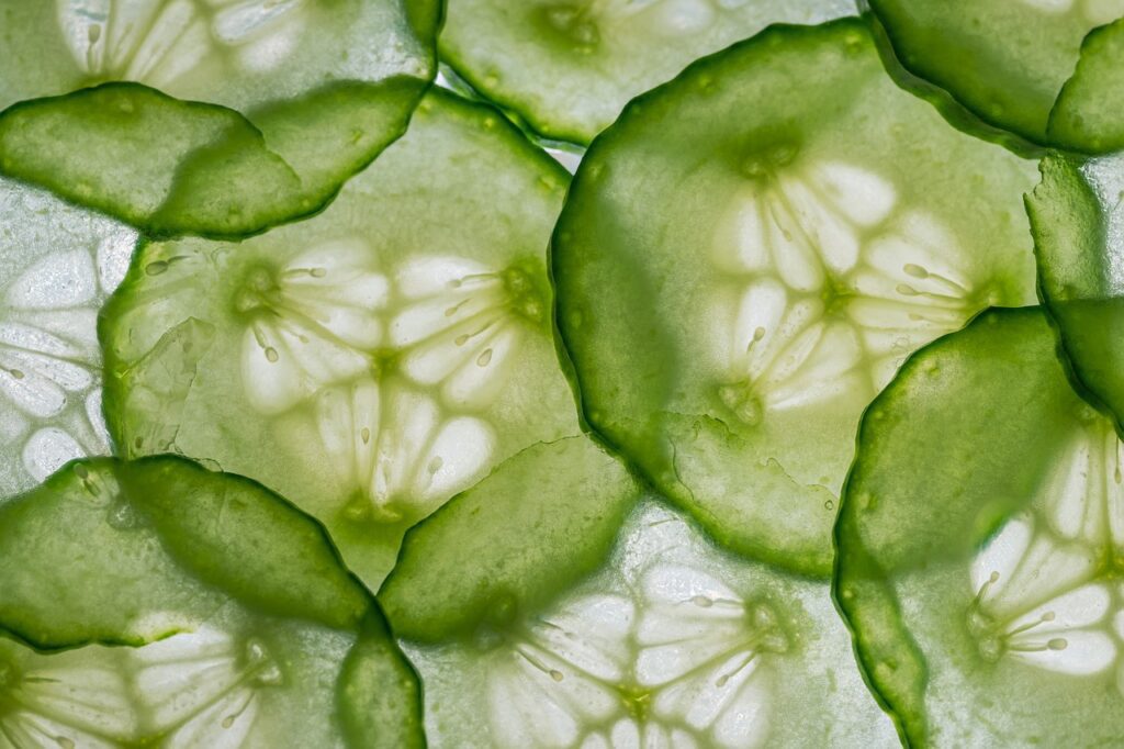 cucumbers, cucumber slices, cucumber